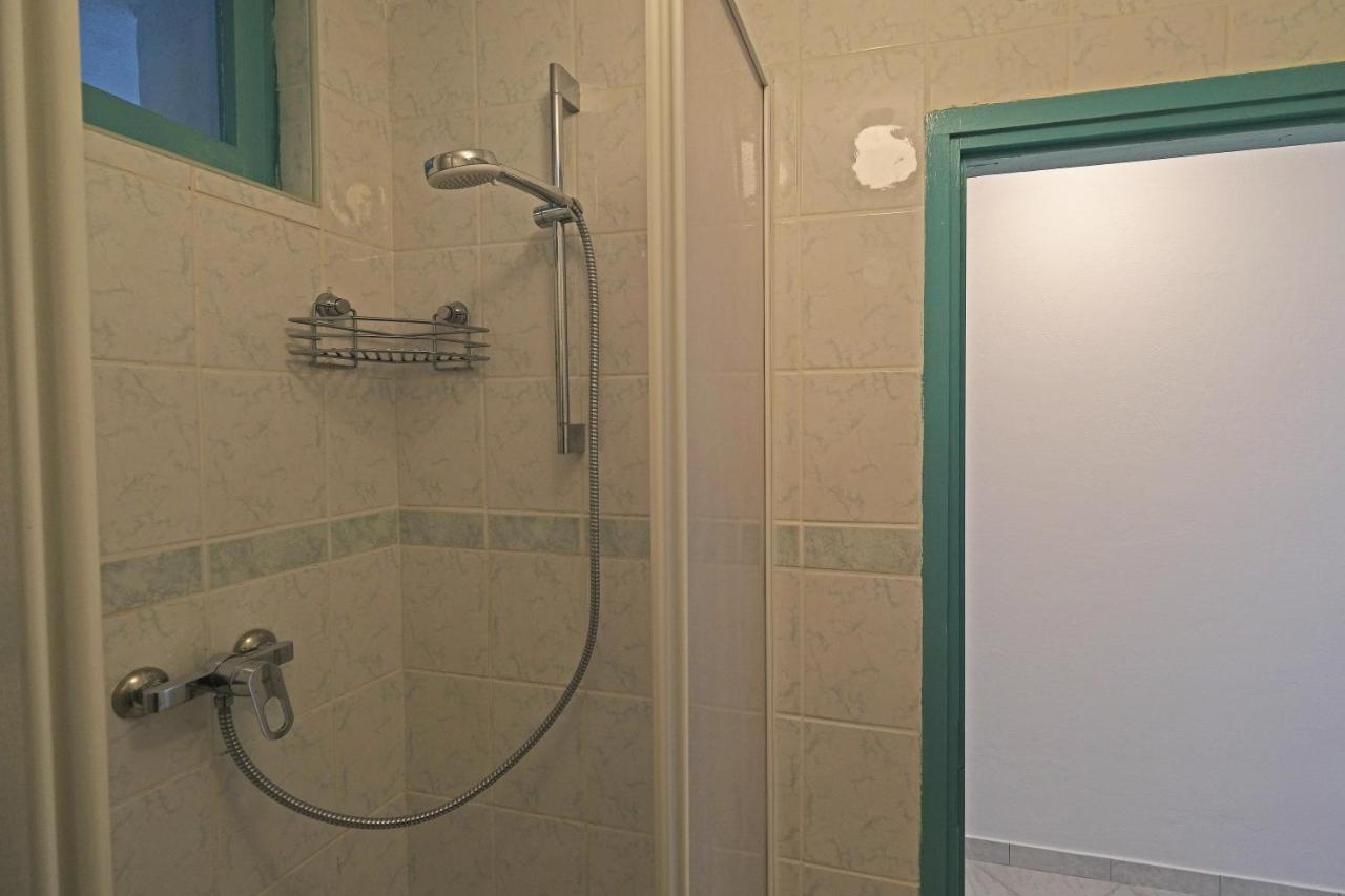 The View Stara Baska Apartment Exterior foto